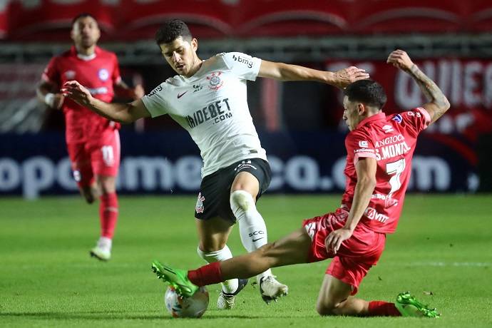 Corinthians với Argentinos Juniors